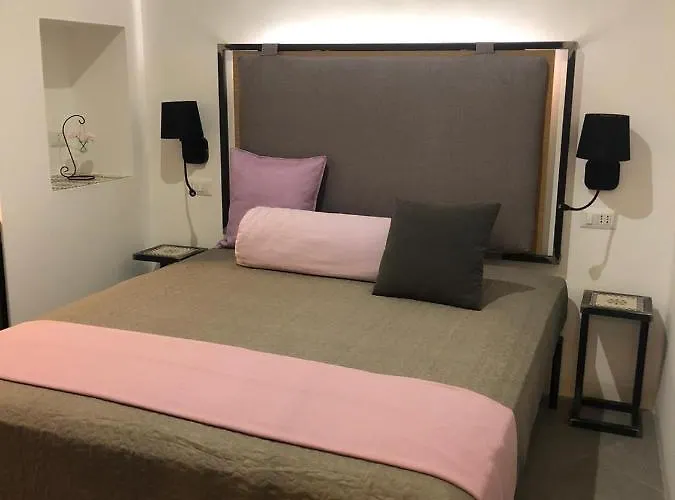 Bellamania Bed & Breakfast 4*